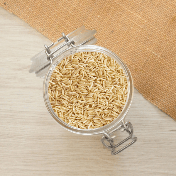 Explorez notre riz basmati complet, une option saine et savoureuse pour une cuisine équilibrée. Cultivé avec soin, ce riz complet conserve l'arôme distinctif du basmati tout en offrant une texture nourrissante et riche en fibres.