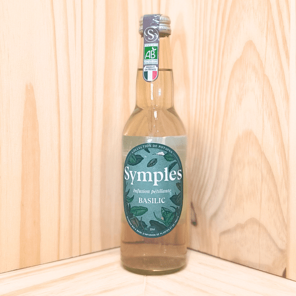 Infusion feuille de basilic de Symples vous propose une boisson authentique à base de feuilles de basilic. Cette infusion raffinée et naturelle célèbre la pureté des ingrédients pour une expérience rafraîchissante et équilibrée. Bouteille de 33cl
