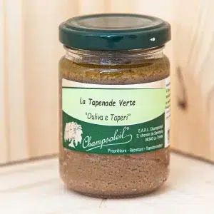 Explorez la subtilité de notre tapenade verte, une variante exquise de la version classique de la tapenade. Rehaussée par de véritables anchois de Collioure, elle offre une explosion d'arômes méditerranéens. Idéale pour accompagner vos apéritifs, cette tapenade verte se marie parfaitement avec du pain grillé, des légumes frais ou des plats de viande. Sa texture crémeuse et son goût riche en font un incontournable pour les amateurs de cuisine méditerranéenne. Découvrez une tapenade raffinée qui apporte une touche d'élégance et de saveur à vos moments gourmands.