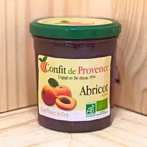 Succombez à la douceur de notre confiture d'abricot, un grand classique incontournable. Cette confiture est parfaite sur une belle tartine ou en accompagnement d'un laitage. Les abricots, choisis pour leur qualité et leur maturité, apportent une saveur douce et légèrement acidulée, à cette confiture, rappelant les journées ensoleillées de l'été. Sa texture lisse et veloutée se marie à merveille avec de nombreux mets, offrant une touche de douceur et de soleil à chaque bouchée. Profitez de ce délice artisanal, élaboré avec soin pour préserver toutes les qualités gustatives des abricots.