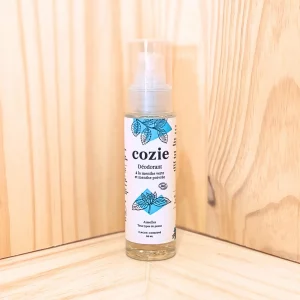 Découvrez notre déodorant à la menthe verte et à la menthe poivrée, une solution naturelle pour une fraîcheur durable. Sans sels d’aluminium, ce déodorant combat efficacement les mauvaises odeurs tout en respectant le processus naturel de transpiration. Sa formule douce convient aux peaux sensibles et offre une protection fiable même en cas de forte chaleur. Ce déodorant menthe verte assure une sensation de fraîcheur agréable tout au long de la journée. Profitez de la combinaison vivifiante de la menthe verte et de la menthe poivrée pour un confort optimal et une protection efficace contre les odeurs corporelles.