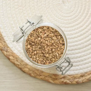 Explorez nos flocons de sarrasin, une alternative saine, sans gluten et nutritive pour votre petit déjeuner. Ils sont idéaux pour préparer un porridge réconfortant ou pour enrichir vos recettes préférées. Ils dévoilent une saveur rustique et unique qui vous offre une expérience gustative authentique. En plus de leur goût, ces flocons sont une excellente source d’énergie naturelle et de nutriments essentiels. Découvrez la richesse du sarrasin, parfaits pour un petit déjeuner équilibré et délicieux. Optez pour nos flocons de sarrasin pour bien commencer la journée et nourrir votre corps de manière saine.