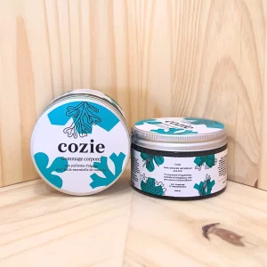 Découvrez notre gommage corporel au sel de Guérande et aux paillettes d’algues, un exfoliant naturel qui purifie et revitalise votre peau. Ce gommage combine le sel de Guérande, riche en oligoéléments, avec des paillettes d’algues pour une exfoliation douce mais efficace. Il élimine les cellules mortes, détoxifie la peau et lui redonne de l'éclat. Sa texture granuleuse, mais non abrasive, laisse la peau douce, lisse et rafraîchie après chaque utilisation. Ce gommage corporel est idéal pour une routine de soin régulier, offrant une expérience sensorielle agréable tout en revitalisant votre peau pour un teint lumineux et purifié.