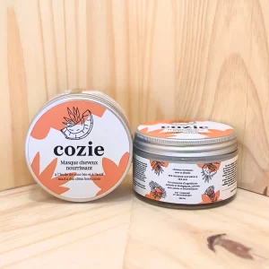 Découvrez notre masque cheveux nourrissant à l’huile de coco et à l’actif marin breton, un soin gourmand à la texture fondante qui revitalise vos cheveux. Ce masque capillaire est enrichi en huile de coco pour une nutrition intense et un démêlage facile. L'extrait de plante marine des côtes bretonnes protège vos cheveux des agressions extérieures telles que le vent, le soleil, le froid et la pollution. Sa formule riche et naturelle offre un soin profond, laissant vos cheveux doux, brillants et revitalisés. Idéal pour intégrer dans votre routine capillaire hebdomadaire. Ce masque offre une expérience de soin agréable et efficace, pour des cheveux en pleine santé.