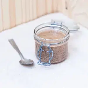 Découvrez notre purée d’amande et de noisette, une fusion harmonieuse de deux délices naturels pour une expérience gustative riche et onctueuse. Ce mélange de fruits secs, soigneusement sélectionnés et broyés, offre une texture crémeuse idéale pour vos tartines gourmandes, vos pâtisseries ou vos smoothies. Riche en lipides et acides gras insaturés, cette purée est aussi nutritive qu’irrésistible. Que ce soit pour enrichir vos recettes ou pour une simple gourmandise, elle apporte une saveur douce et une qualité exceptionnelle à vos préparations. Offrez vous un moment de plaisir avec cette purée qui combine le meilleur de l’amande et de la noisette.